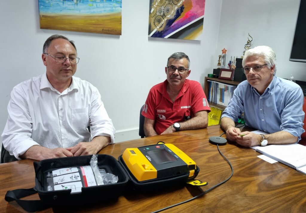 INOVA entrega dois desfibrilhadores aos Bombeiros Voluntários de Cantanhede